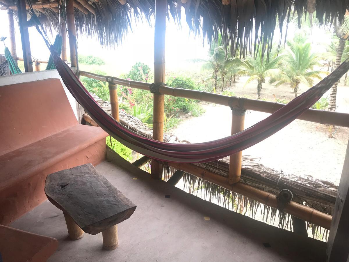 Beach Front Bungalows At The Coconut Canoa Ngoại thất bức ảnh